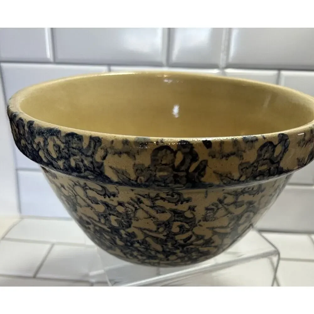 Robinson Ransbottom Roseville, OH Blue Sponge Ware Mixing Bowl 700 9”x 5”
